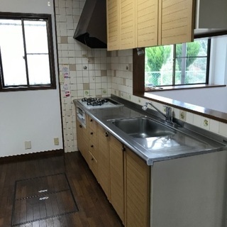 伊賀市桐ヶ丘一戸建て　家賃6万 - 不動産