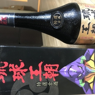 泡盛 特選古酒　琉球王朝　エヴァンゲリオン特別バージョン 30度...