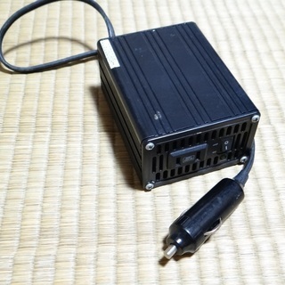 車のシガーソケットからインバーターコンセント（ACコンセント１０...