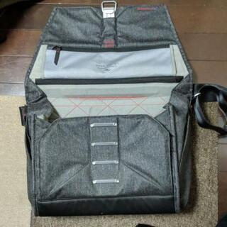 PEAK DESIGN EVERYDAY MESSENGER 15 V1の画像