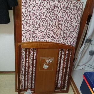 ベビーベッド 