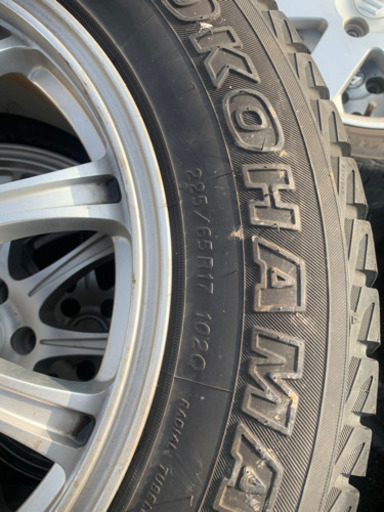 スタッドレス　アルミ付き　4本セット