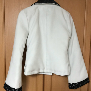 d.i.aのピーコートの画像