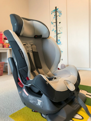 2015年購入したエールベベのチャイルドシート　日本製