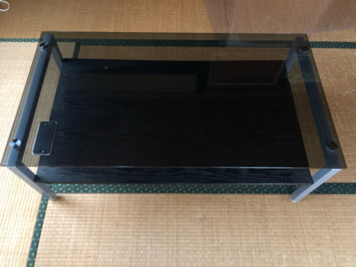 テーブル