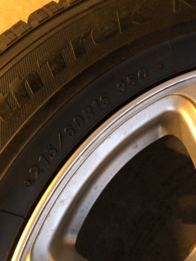 215/60r16 スタッドレスタイヤホイールセット！