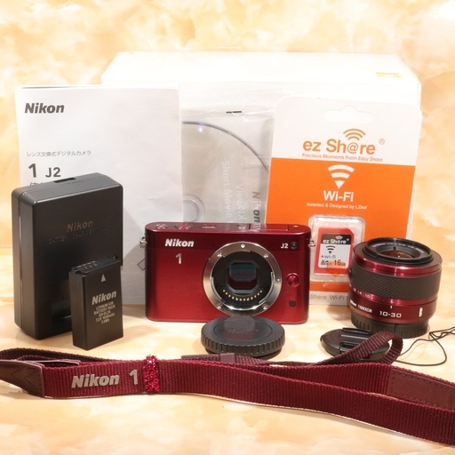 ☆極上美品＆スマホ転送☆ニコン J2 手振れ補正レンズキット レッド 赤