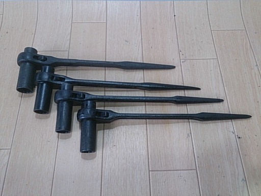 ロング　ラチェットレンチ　4本