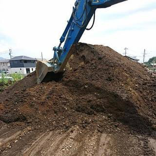 残土あげます、運びます。
