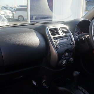 日産マーチ！！人気のコンパクトカー！登場(^_-)-☆の画像