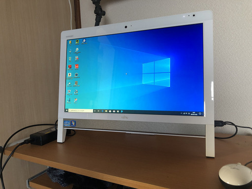 中古　富士通　ESPRIMO FH56/DD  Core i5 4GBメモリ　新品SSD 240GB