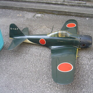 ゼロ戦木製模型元ラジコン大型翼長さ１６０ｃｍの画像
