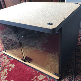 テレビ台の画像