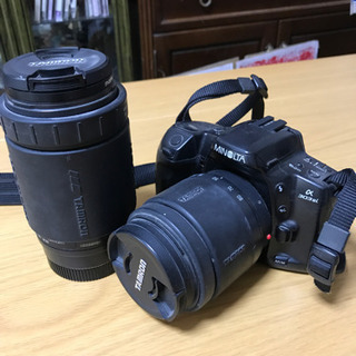 フィルム一眼レフ　ミノルタα303si ズーム２本