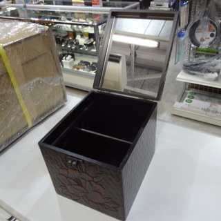 モノ市場 東海店　鎌倉彫　化粧箱　メイクボックス　木彫り　＃130の画像