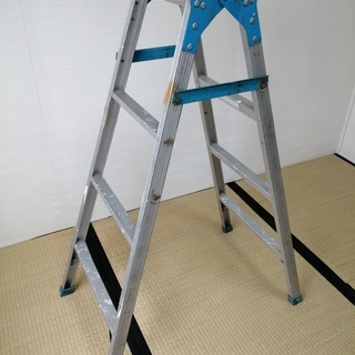 脚立