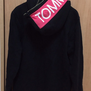 ☆☆TOMMY パーカー☆☆の画像