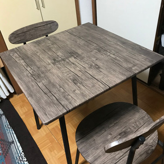 早い者勝ち！！　2人用　ダイニングテーブル美品