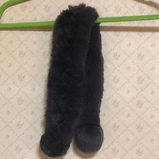 moon bat fur ラビット 毛皮ポンポン付きマフラー【美品】セール！の画像