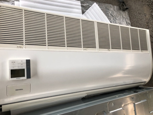 東芝業務用エアコン　ツインタイプリモコン有り