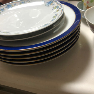 画像の食器など全ての画像