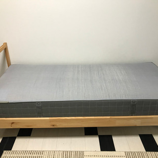 【キレイ！】IKEA  シングルベッド　FJELLSEとHOVAGの画像