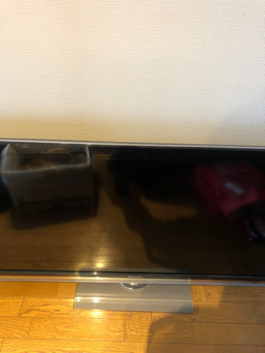 テレビ　40インチ
