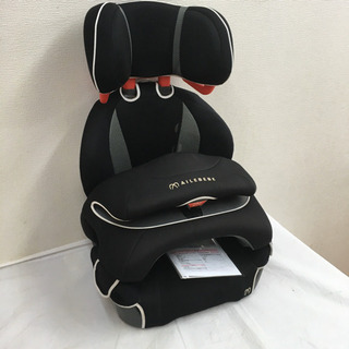 ジュニアシート　カーメイト エールべべサラット3ステップクワトロST