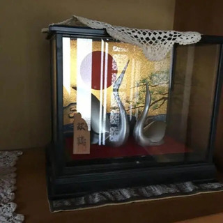 幸せ 永遠の愛/鶴の置物の画像