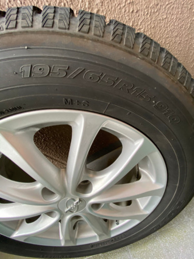 スタッドレスタイヤ