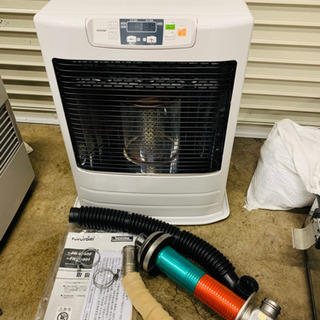 y665☆ PayPay対応♪ トヨトミ 2018年製 FF式石油ストーブ FFストーブ FR-