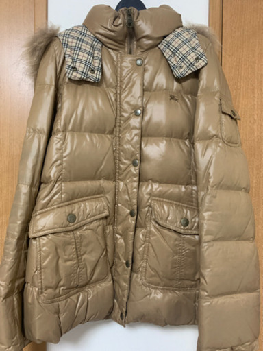 Burberry バーバリーのダウンジャケット