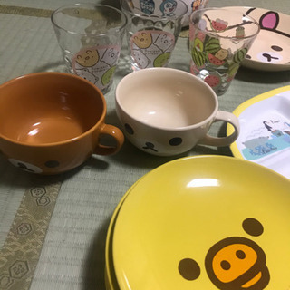 ★【お取引決定】おキャラクター食器セットの画像