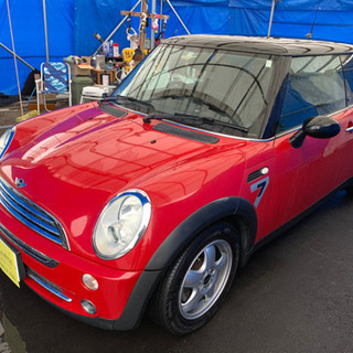 ローン通らない方も大丈夫な分割OKの車屋　綺麗なミニクーパー　車検2年付　平成18年式　走行9万キロ　ナビ　テレビ　ETC キーレス　CD ラジオ　パワーウィンドウ 内外装綺麗　タイヤ4本NEW 不具合なしの画像