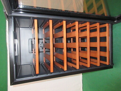 ☆中古品 美品 電子式ワインセラー CDW-33W 2016年製 100v 販売中です！☆ ☆中古品 美品 電子式ワインセラー CDW-33W 2016年製 100v 販売