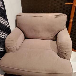 ソファー　IKEAの画像
