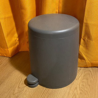 IKEA 蓋付ゴミ箱