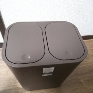 ゴミ箱　