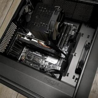 ゲーミングPC i7-7700k, 32 GB DDR4, GT...