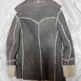 DIESELディーゼルジャパン 100％ペレリアルムートン ジャケット サイズＳの画像