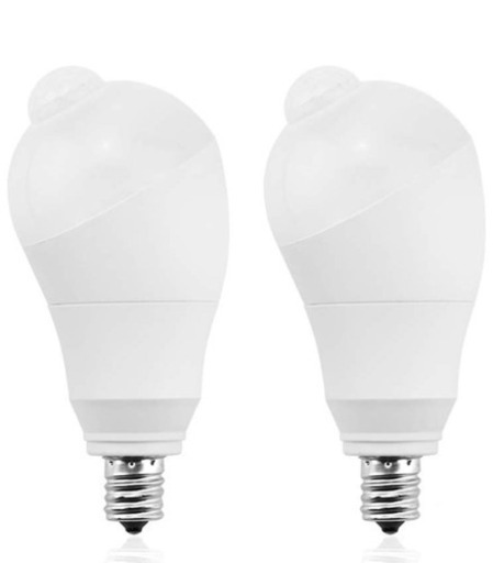 【新品値下げ！】人感センサー LED E17 ハイパワー高輝度電球 自動点灯消灯！