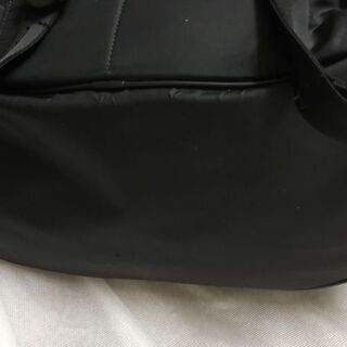 DIESELディーゼルボディーバッグ　ブラック　おまけ..DIESELショルダーバッグ　カーキの画像