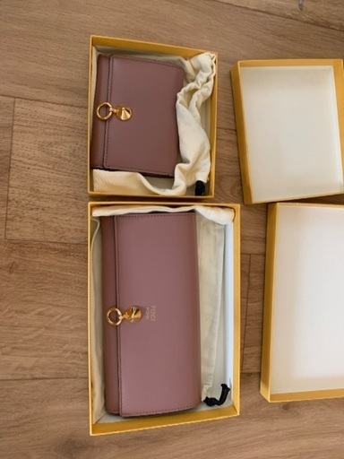 FENDI 財布　名刺入れ