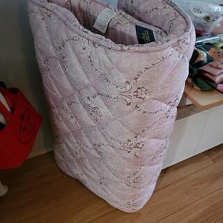 ふとん差し上げます。