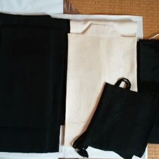 喪服着物・襦袢・黒帯・帯揚・帯締
