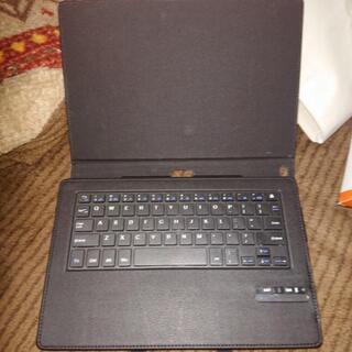 BLUETOOTH KEyBOARD