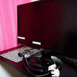 お取引完了しました【期間限定】誕生日証明でなんと!!【中古・動作確認済】BenQ　2015年製　中古PCモニター　21.5インチ　出品NoＢの画像