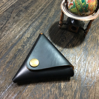 33、革でコインケースを作ろう‼️の画像
