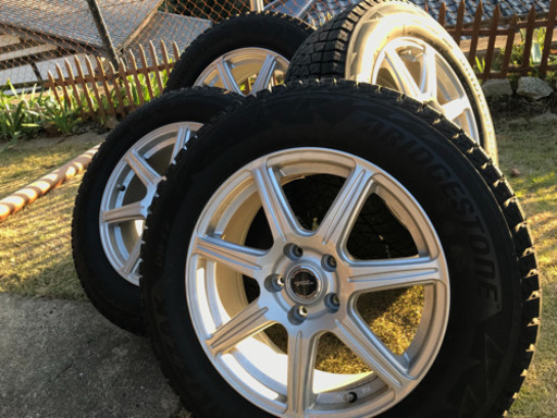 お値下げしました‼︎ブリジストン　スタッドレスタイヤ