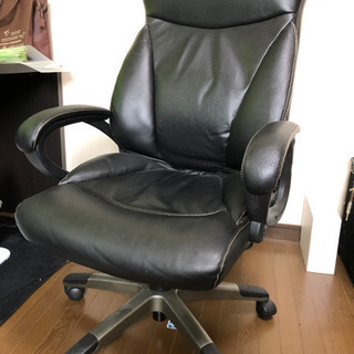 デスクチェア　値引きしました。